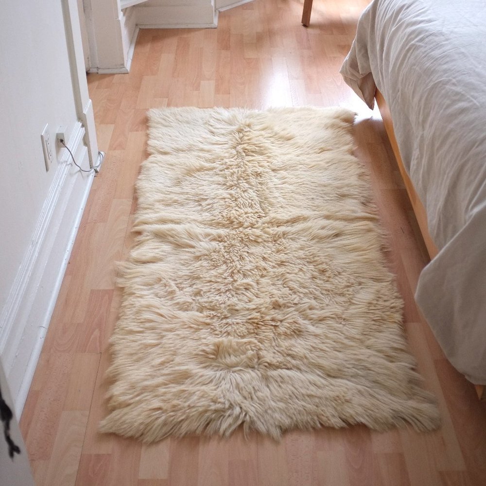 Mountain Goat Carpet